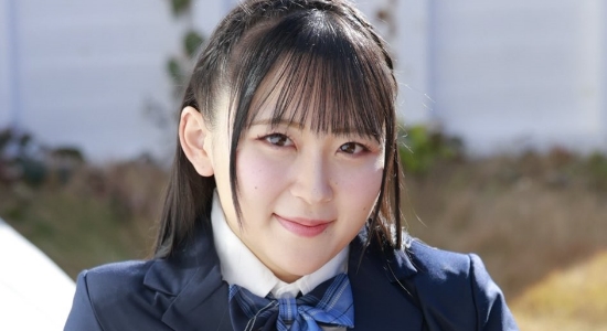海老井もえ 白ソックスなプリスカ制服画像