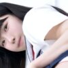 五百木いお お尻を向けているセーラー服画像