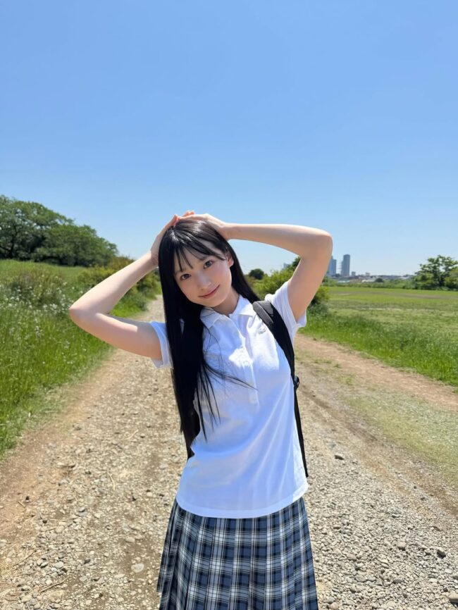 百田汐里
