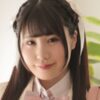 桃瀬める 白ハイソックスなブレザー制服画像