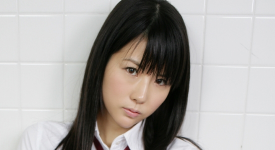 若木萌 紺色ハイソックスなプリスカ制服画像
