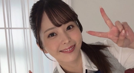 九野ひなの 紺色ハイソックスなプリスカ制服画像2