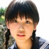鮎川穂乃果 白ソックスなセーラー服画像