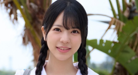 浅野こころ 白ソックスなセーラー服画像
