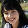 鶴巻星奈 白ハイソックスなセーラー服画像