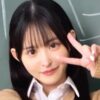 山田鈴奈 白ハイソックスなプリスカ制服画像