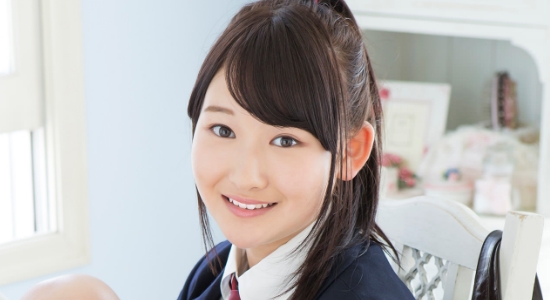 近藤あさみ 紺色ハイソックスなプリスカ制服画像2