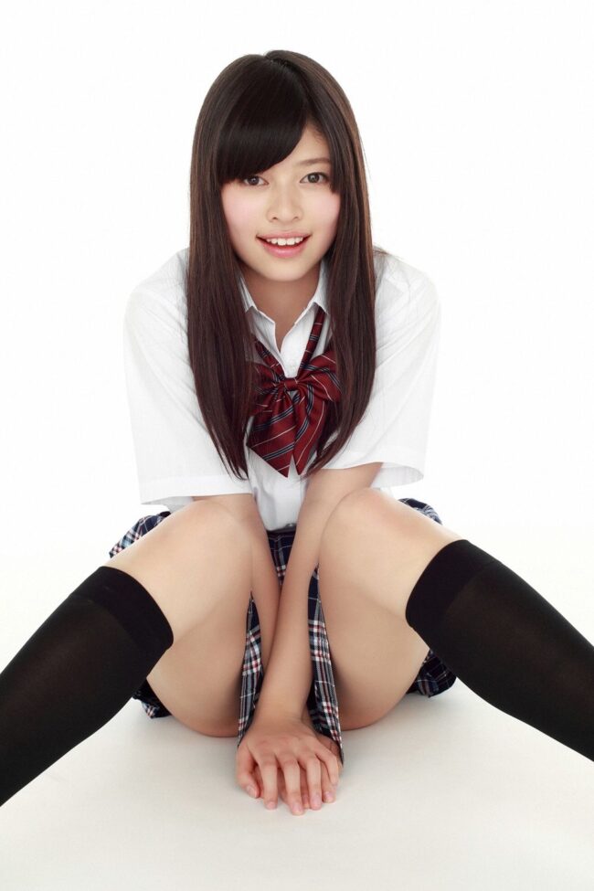 桜井えれな
