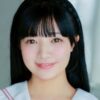 相川美空 挑発パンモロしているセーラー服画像