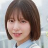 渡辺莉奈 白いベストとネクタイのプリスカ制服画像