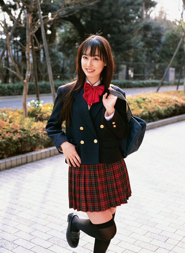 秋山莉奈
