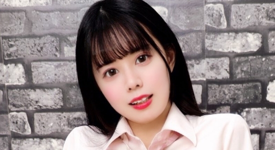 咲愛あやか 黒ハイソックスなプリスカ制服画像