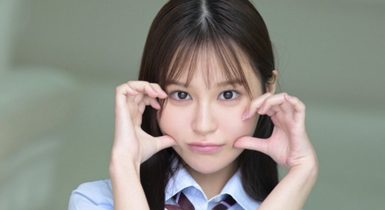 白石なみ 白ソックスなプリスカ制服画像