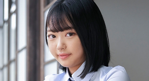 粒楽あむ 白ハイソックスなプリスカ制服画像2