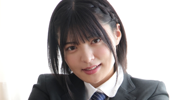 虹村ゆみ 白ハイソックスなブレザー制服画像