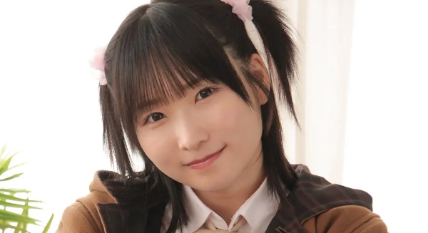 夏木のぞみ 黒タイツなプリスカ制服画像