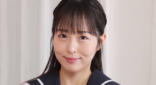 本城はな 白ハイソックスなセーラー服画像