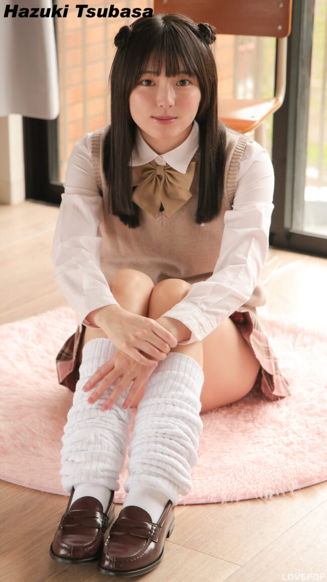 葉月つばさ