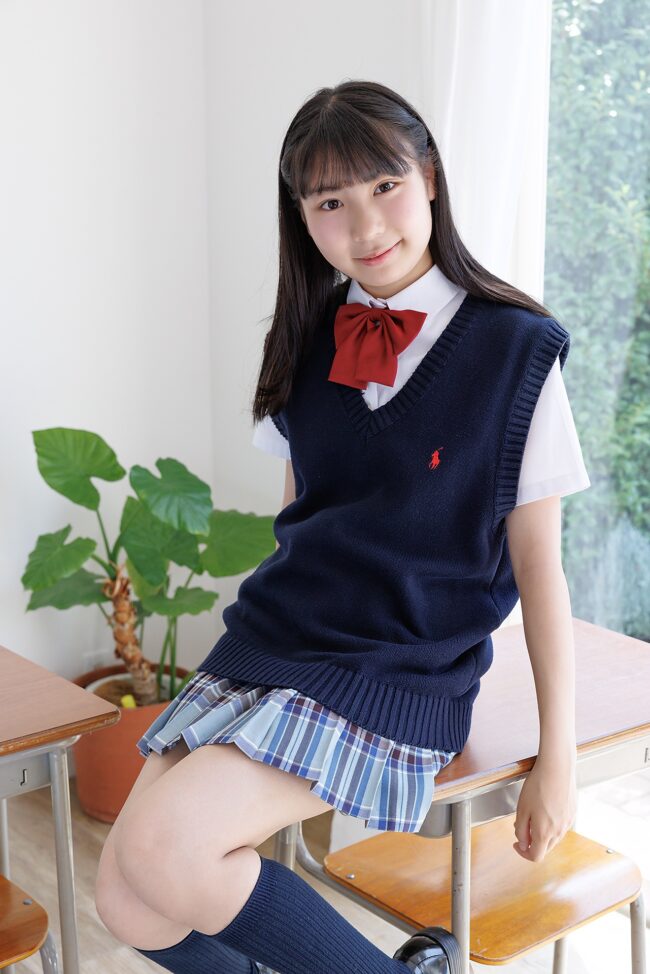 西巻ゆいな