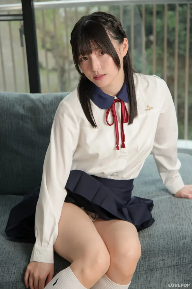葉月つばさ