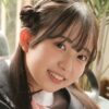 入間ゆい 黒ハイソックスなセーラーブレザー制服画像