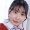 西巻ゆいな 紺色ハイソックスなプリスカ制服画像2