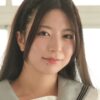 池田あゆあ 紺色ハイソックスなセーラー服画像