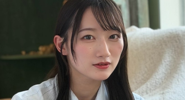 信野樹奈 白ソックスなプリスカ制服画像