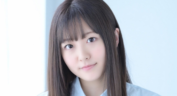 青空ひかり 青いリボンのプリスカ制服画像