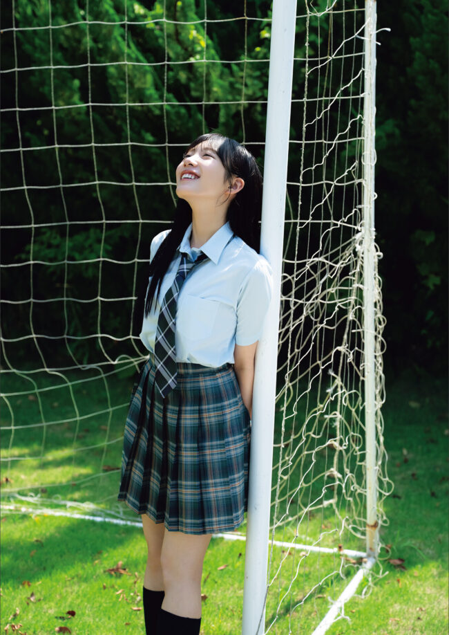 横野すみれ
